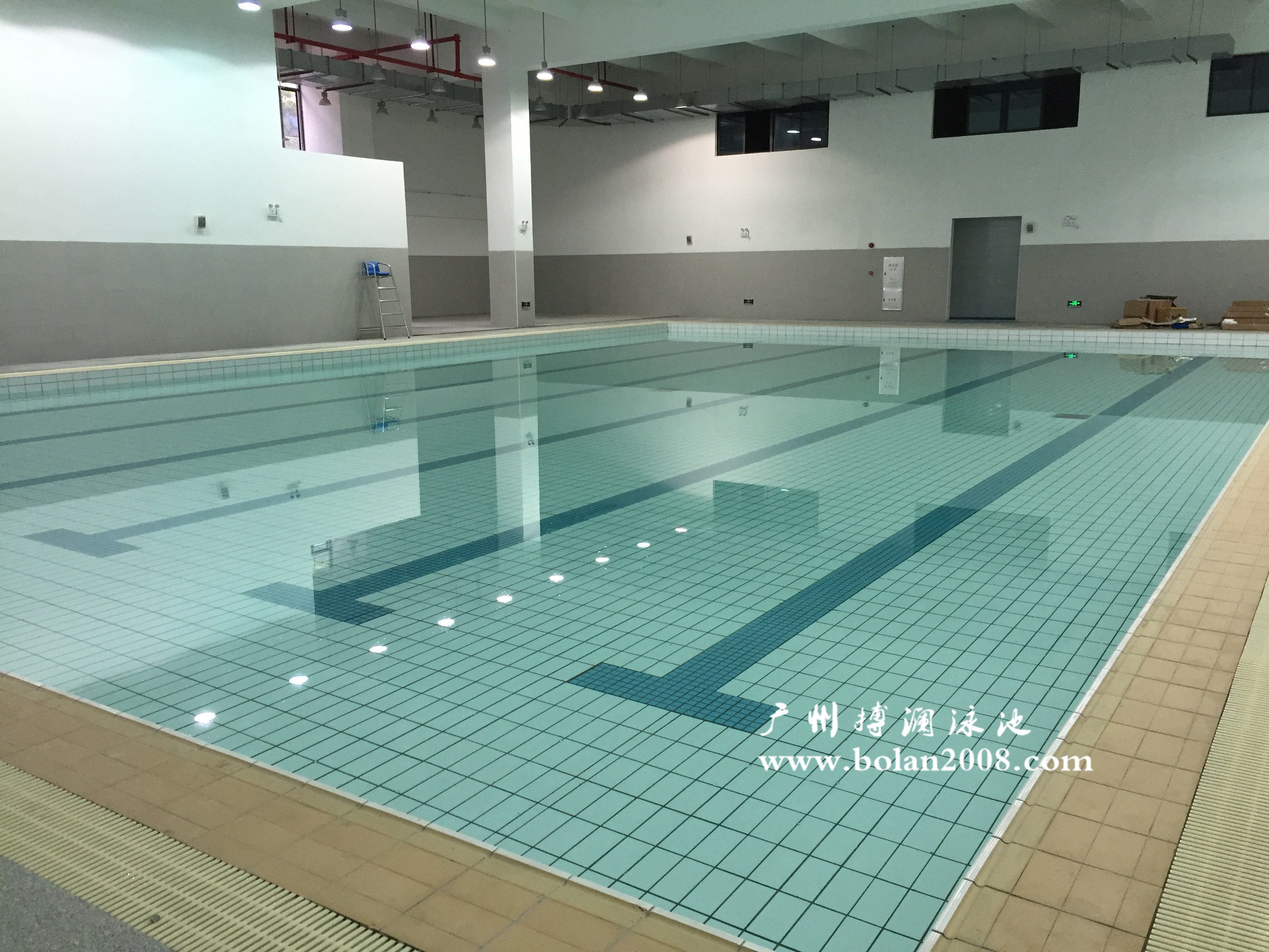 長(cháng)嶺居學(xué)校恒溫泳池設備及安裝工程